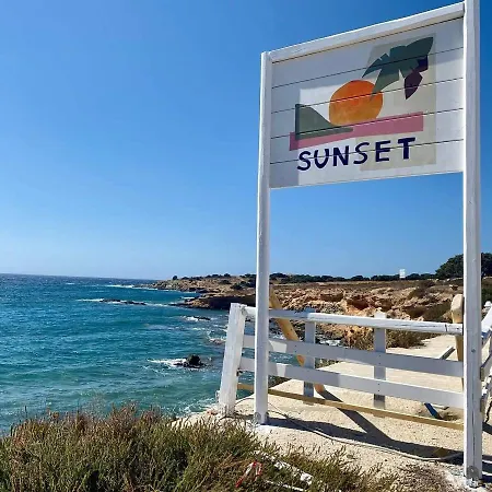 Hotel Sunset & Antiparos Town