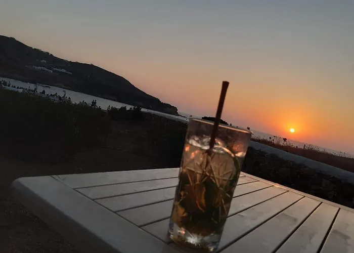 Sunset & * Andíparosz Póli